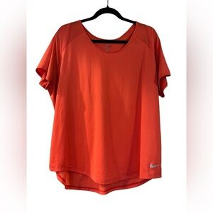 Nike Women's Orange Top Size 1X